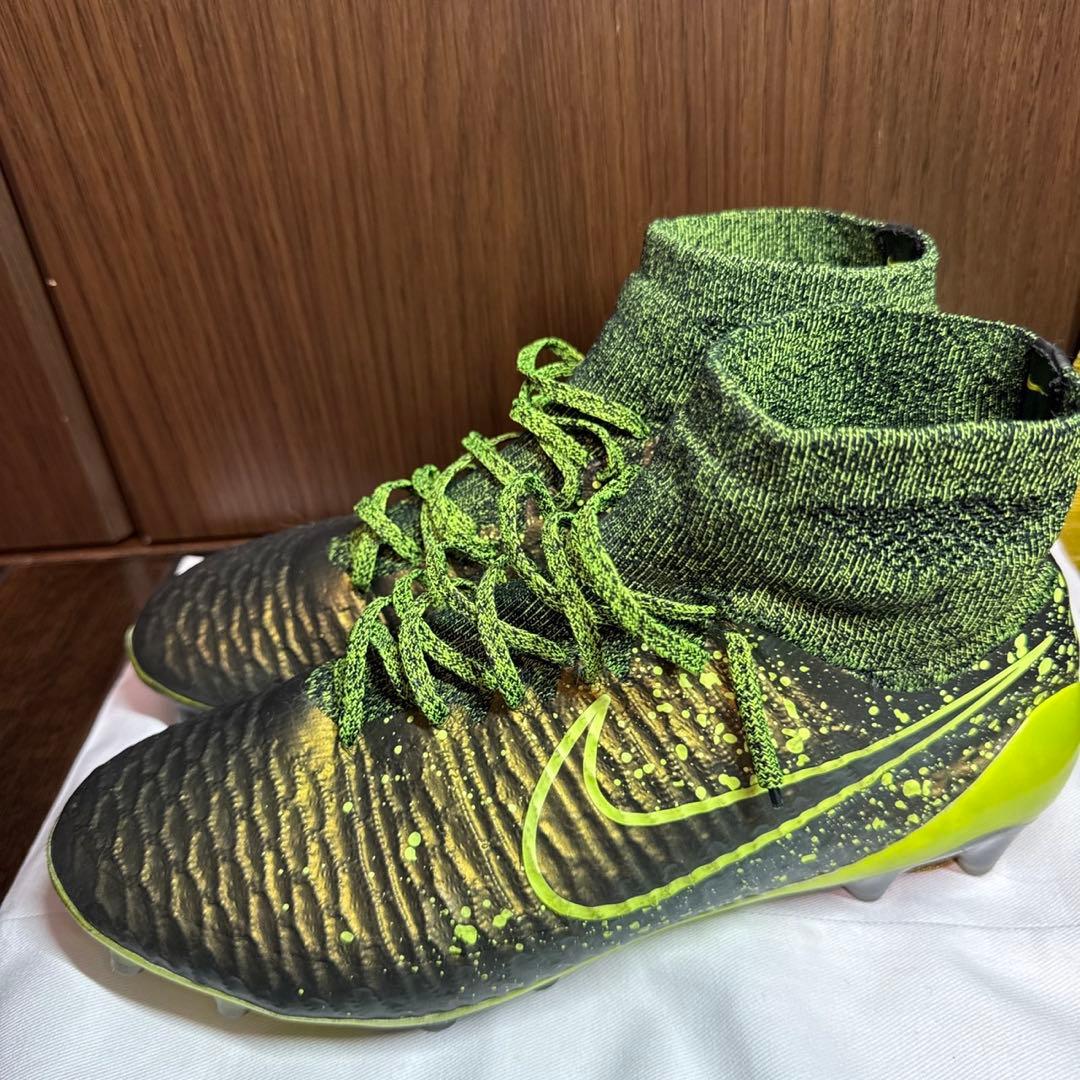 『美品』ナイキ　マジスタ　オブラ　FG