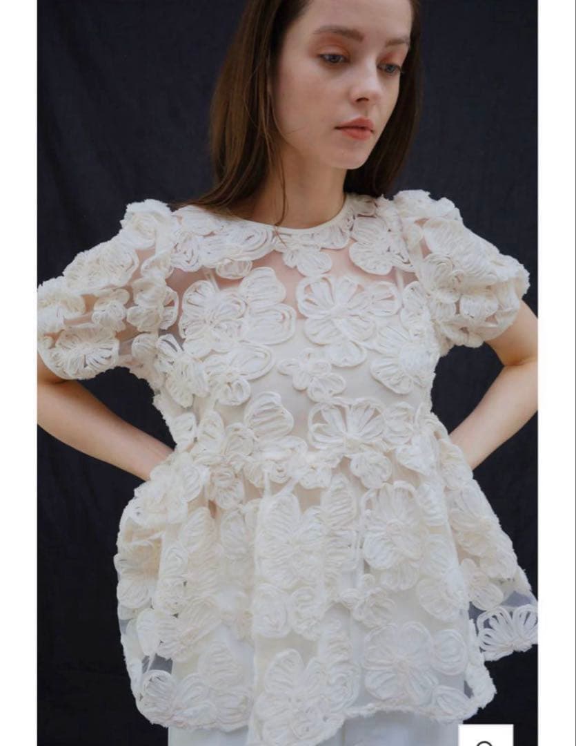 【未使用】ORGUE Flower embroidery blouse