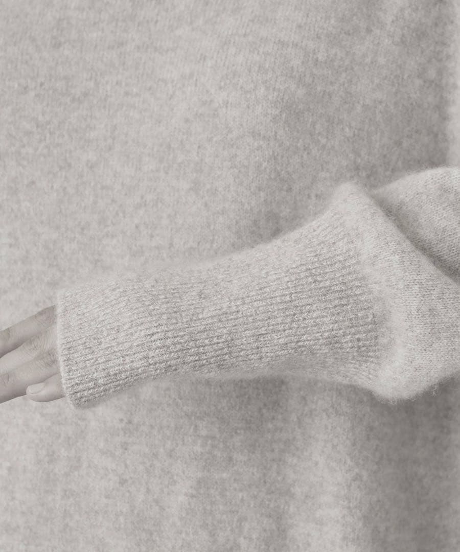 Whim Gazette タートルネックラフライトハイゲージニット　ラクーン混