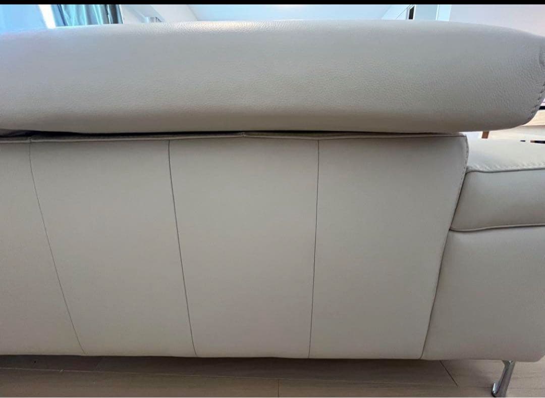 専用　セール！定価22万　高級本革ソファー白2.5S 革　ヘッドレスト可動