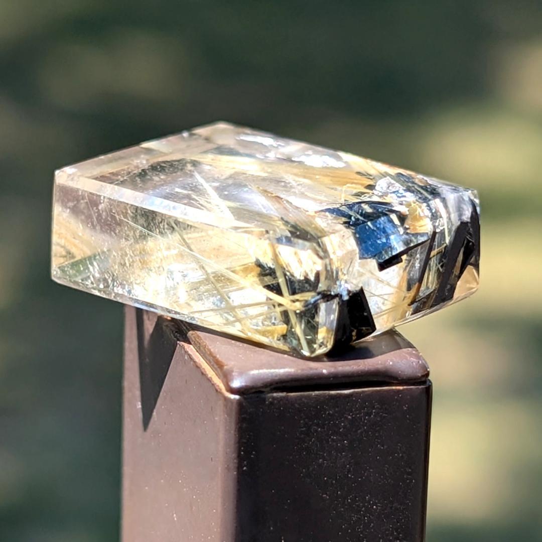 一点物 太陽放射ルチル 磨き原石 スクエアルース お財布サイズ 金運のお守り