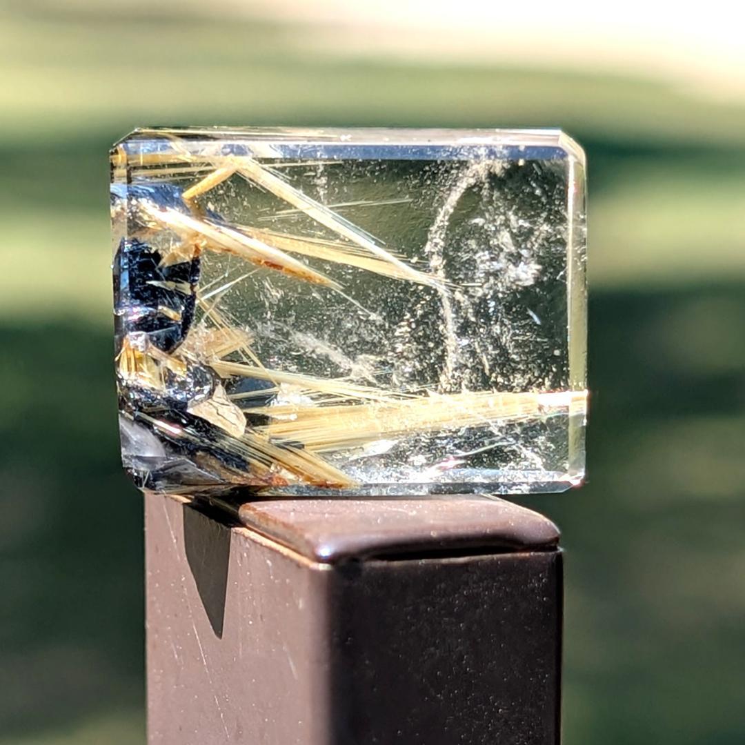 一点物 太陽放射ルチル 磨き原石 スクエアルース お財布サイズ 金運のお守り