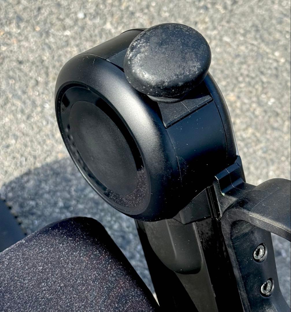 近畿配達は3千引 バッテリー2本♪ WHILL Model C 電動車椅 シニア