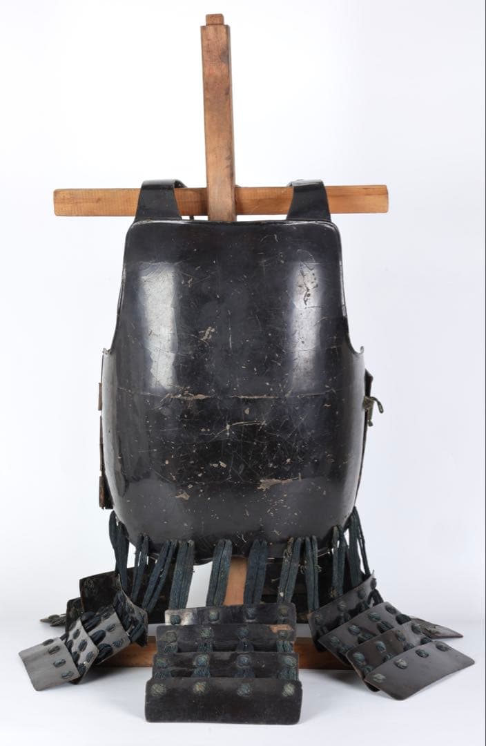 【江戸期】黒漆塗 二枚胴 胴丸 草摺付 時代甲冑 鎧 武具 鎧兜 古美術 骨董品