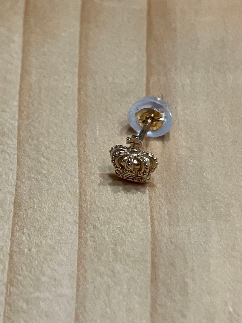 ジャスティンデイビス　王冠シングルピアス18金　ゴールド　18k