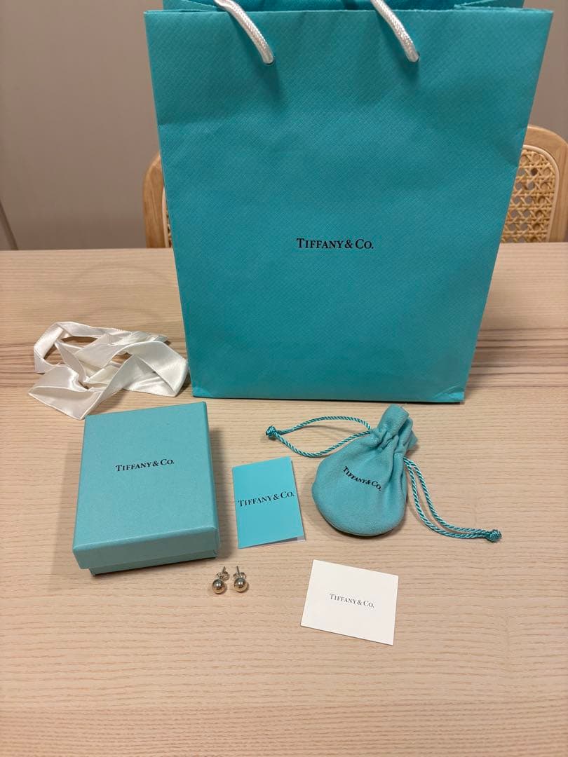 Tiffany & Co. シルバー ボール型ピアス