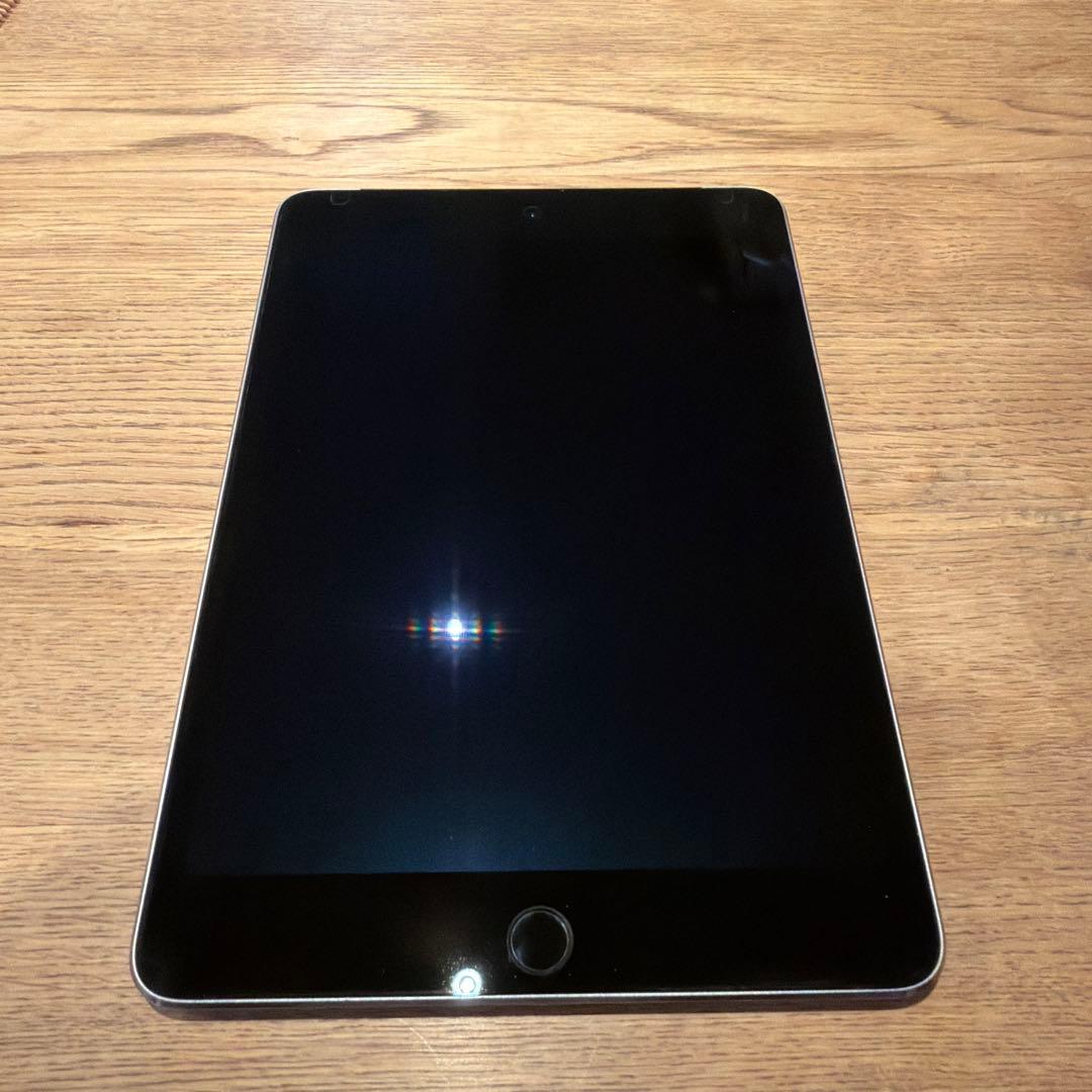 Apple iPad mini 4 シルバー 本体