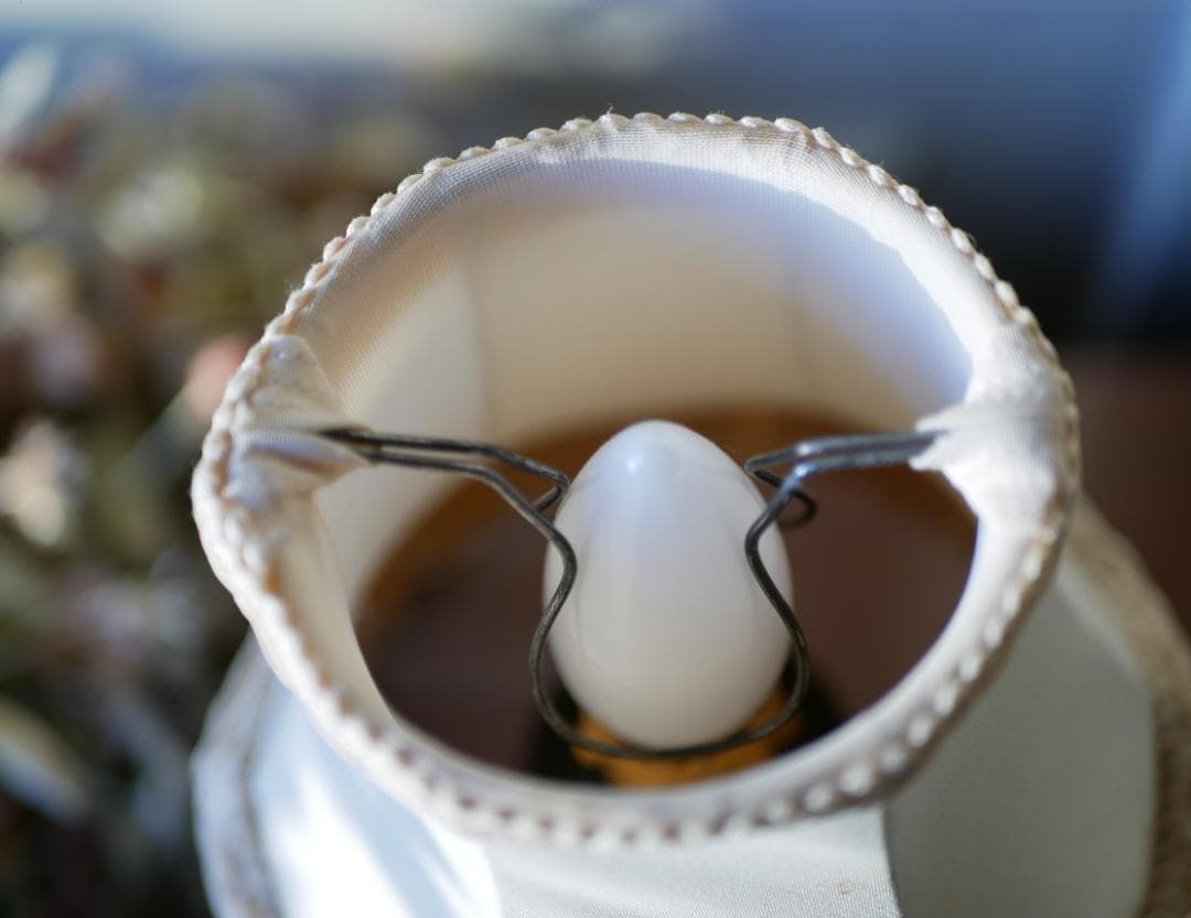 英国アンティーク　燭台のランプスタンド　希少　ツイスト