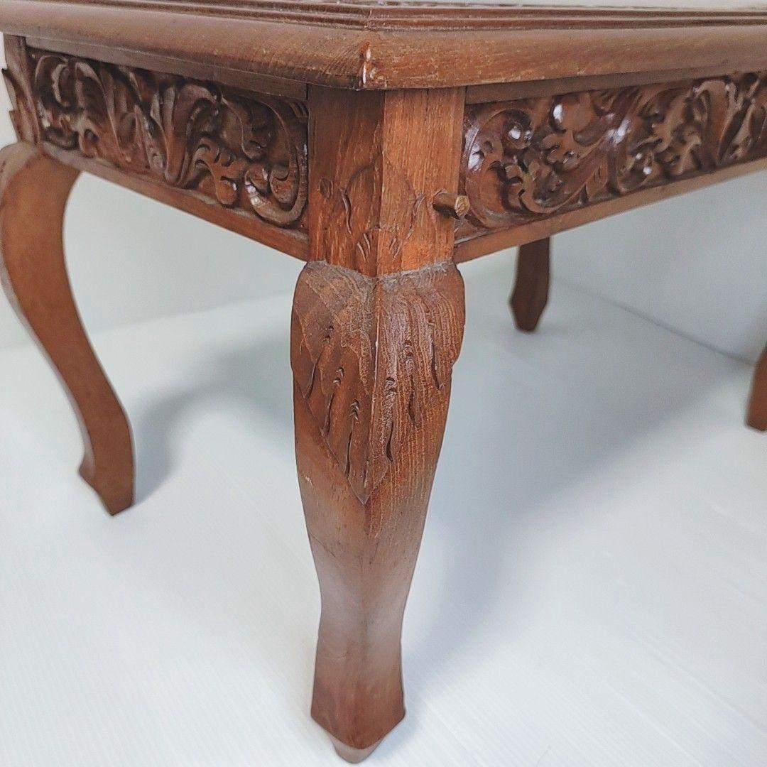 猫脚ミニテーブル 彫刻入り