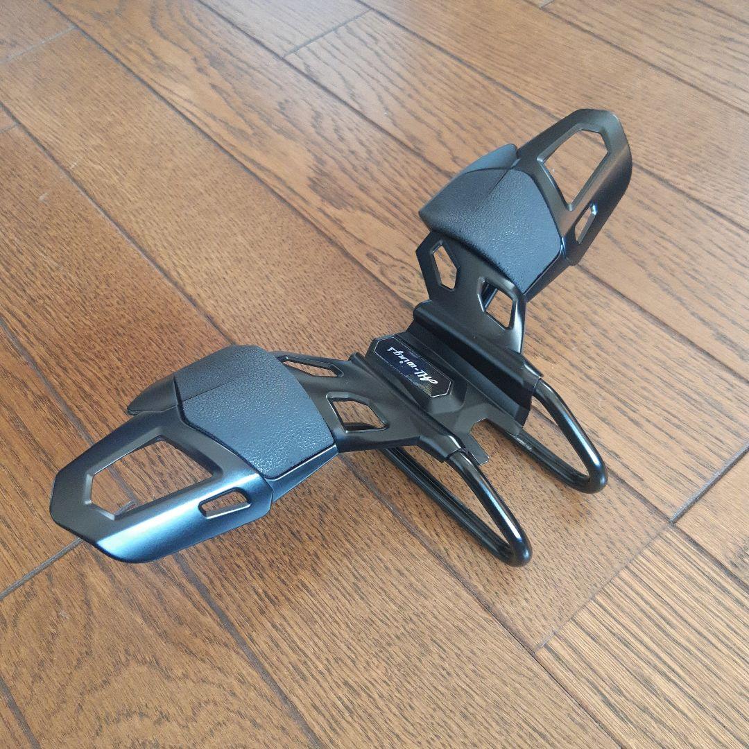 股間を圧迫しないサドル　evo4 Super Hornet