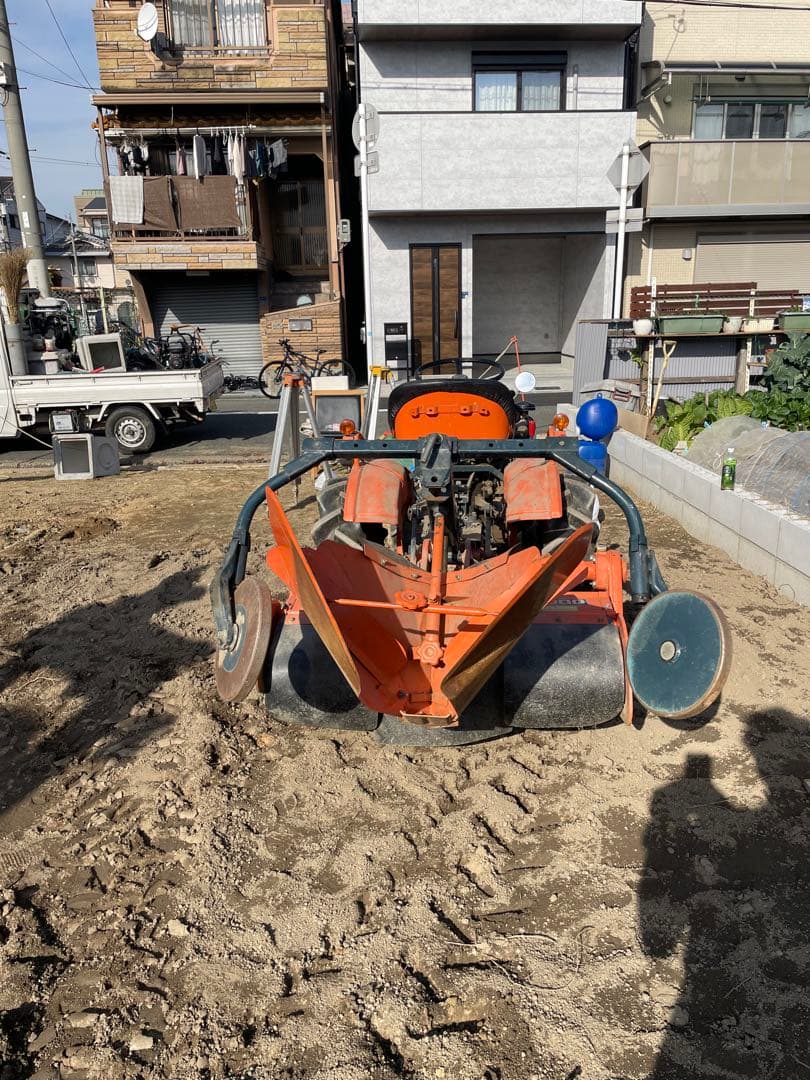 KUBOTA トラクター 耕運機能付き