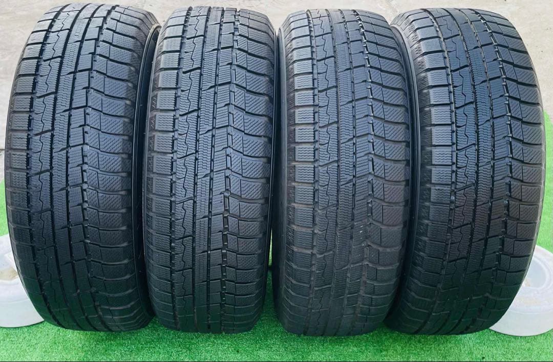 215/60R17 TOYO Winter TRANPATH TX スタッドレス