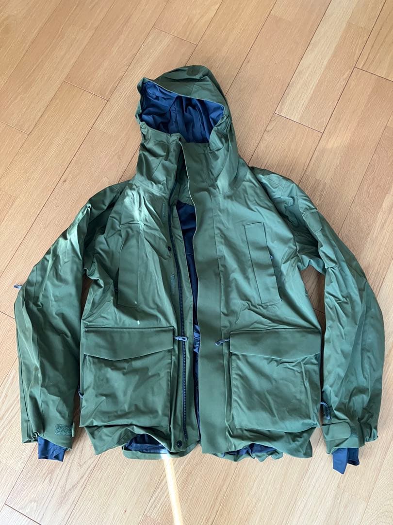 【格安】スノーボードウェア 43DEGREES 2023-2024モデル　上下