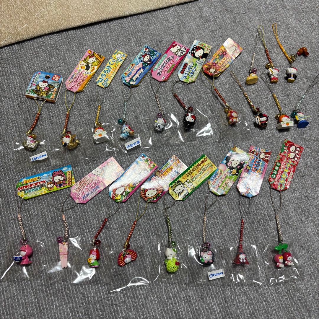 ご当地キティ　21個まとめ売り