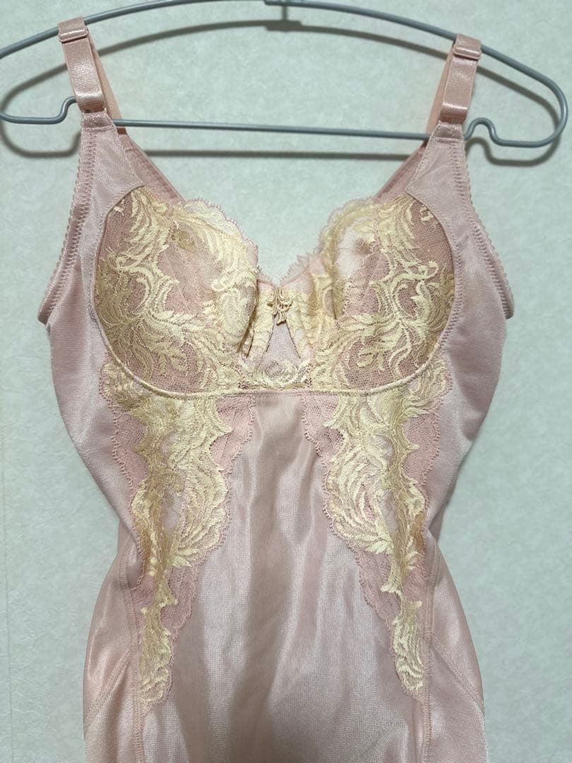 ⭐️セール中⭐️マルコ　補正下着　ボディスーツ　B70 M