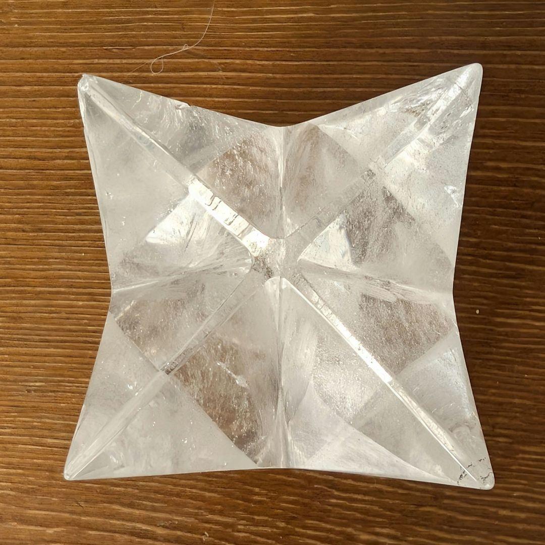 欠け有り　大きいサイズ 水晶 マカバスター