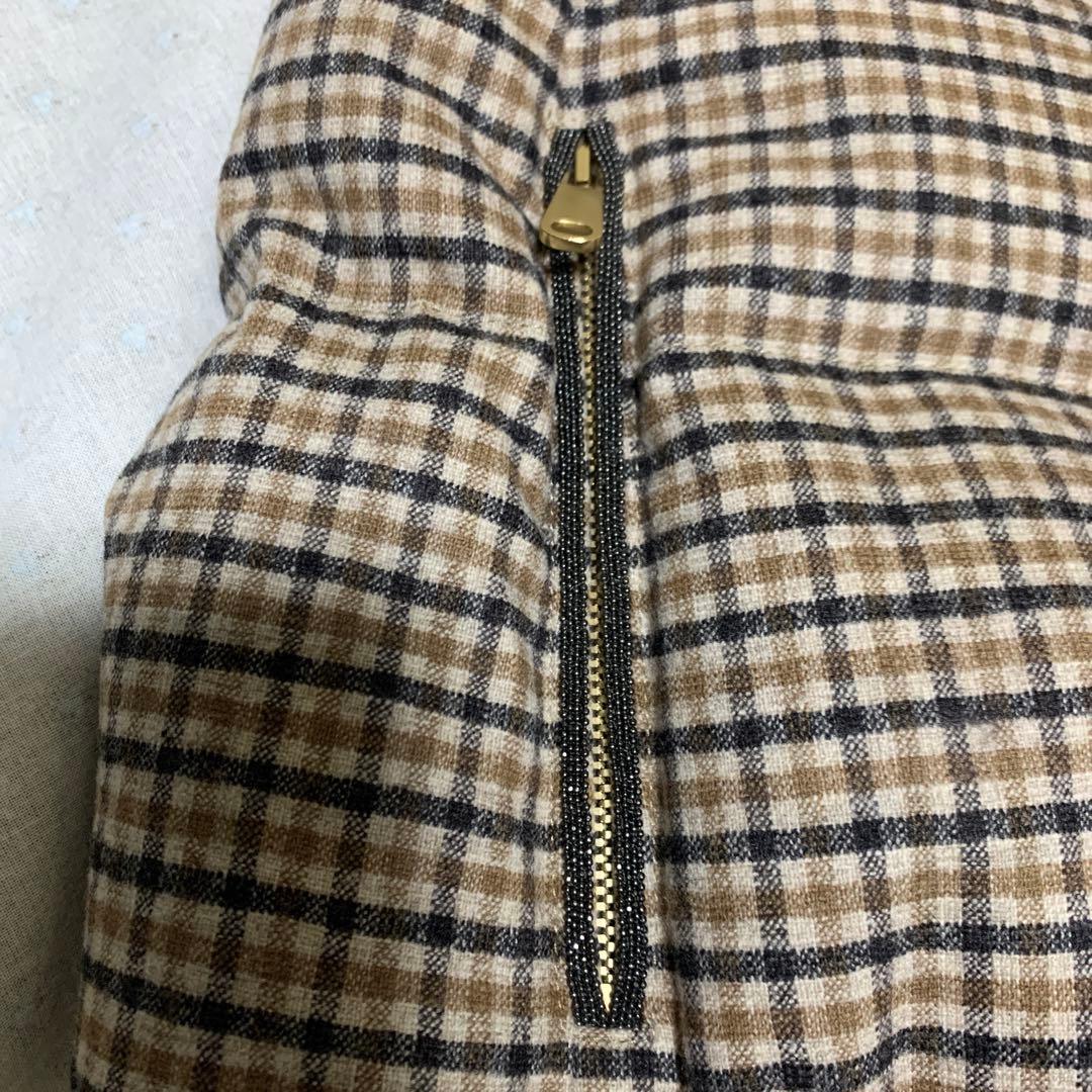 ブルネロクチネリ　レディース チェック柄ダウンベスト