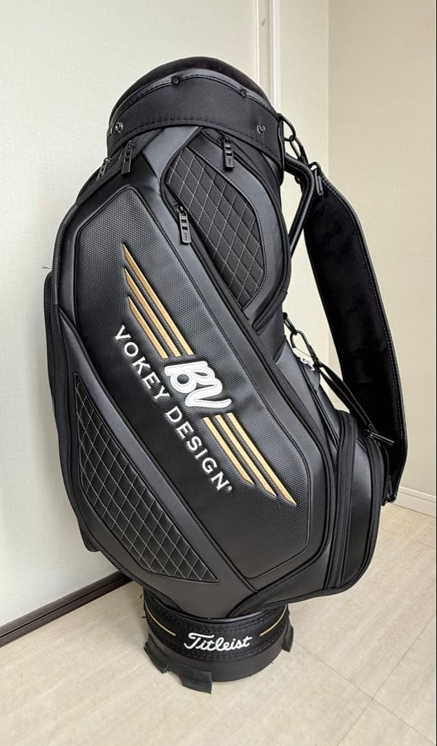 【良品⭐︎限定品】タイトリスト　キャディーバック　VOKEY 黒　ゴールド