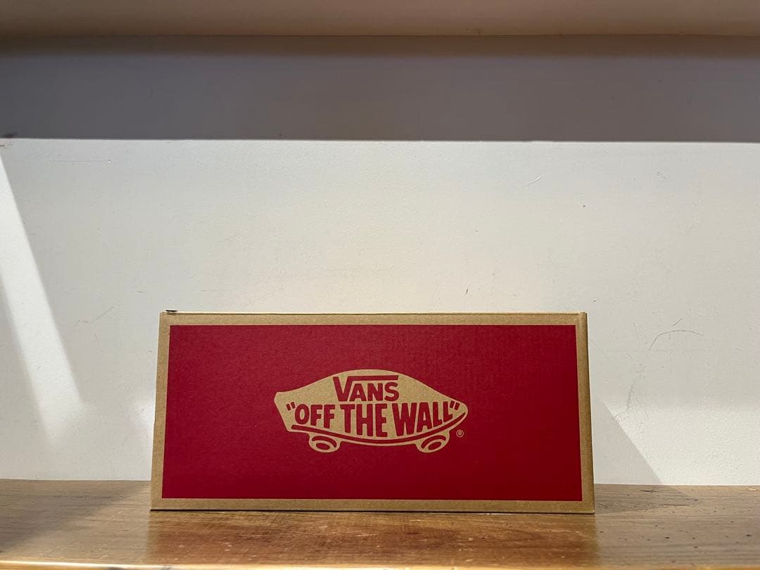 VANS AUTHENTIC ブラック ホワイト US正規品 赤箱 27cm