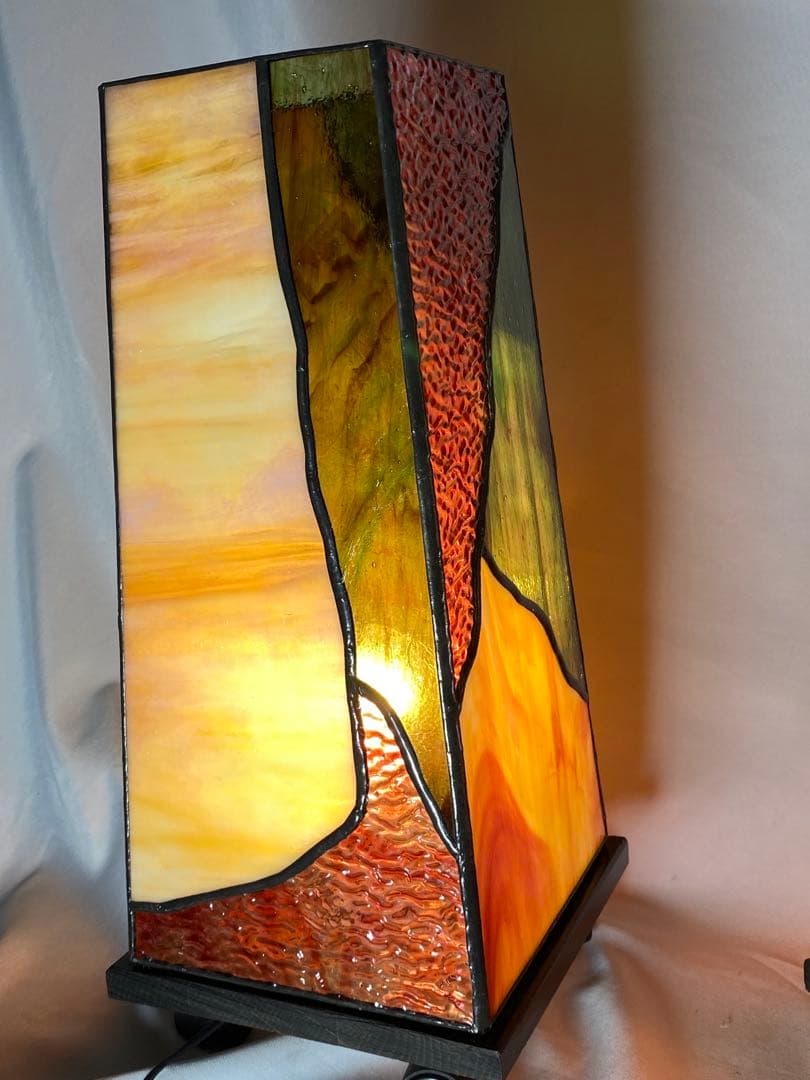 2388❣️ ステンドグラス　行燈　キャスター　付き　2点　セット