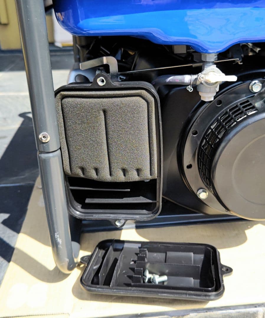 ヤマハ発電機 EF23H 60Hz　　　 引き取り限定