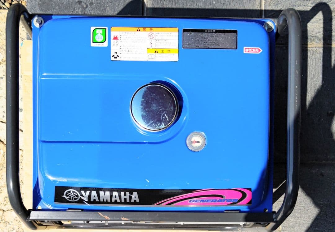 ヤマハ発電機 EF23H 60Hz　　　 引き取り限定