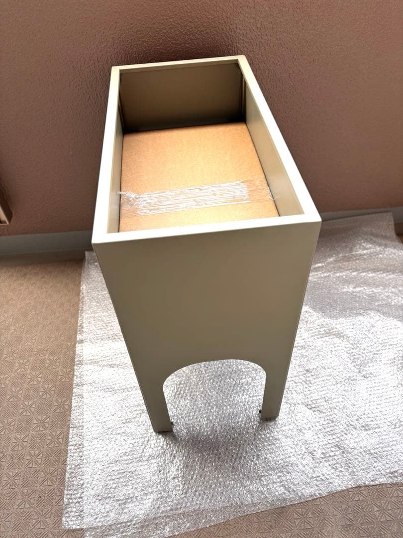 新品未使用　アスプルンド　プランターカバー　フラワースタンド　グレー