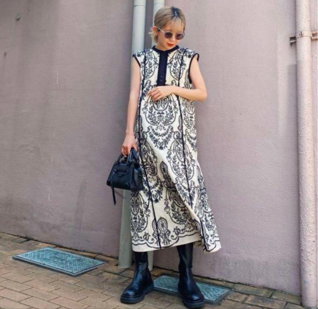ワンピース AMERI DAMASK EMBROIDERY LINEN DRESS
