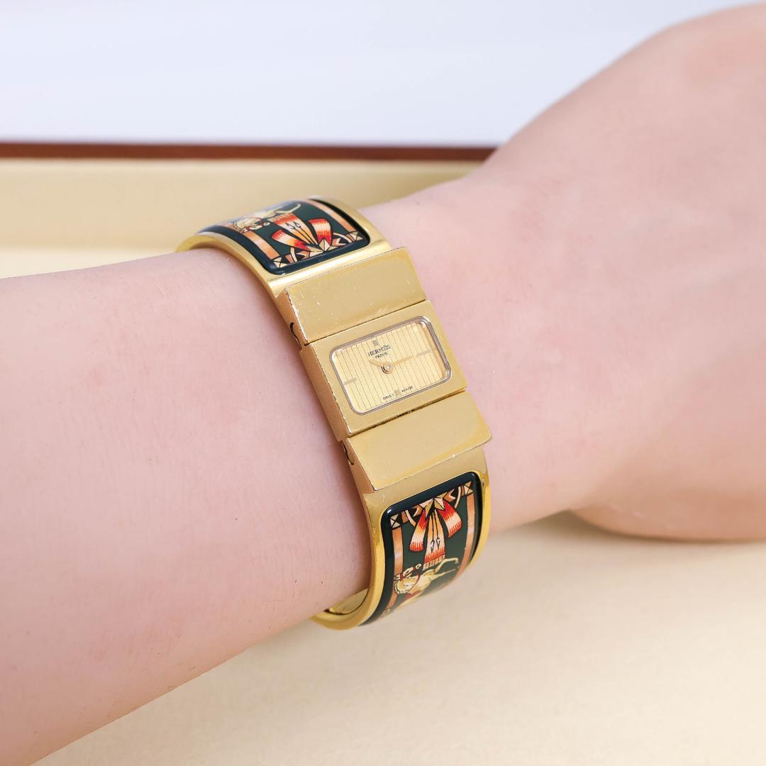 稼働 Hermes ロケ 腕時計 バングル 七宝焼 新品電池 2735