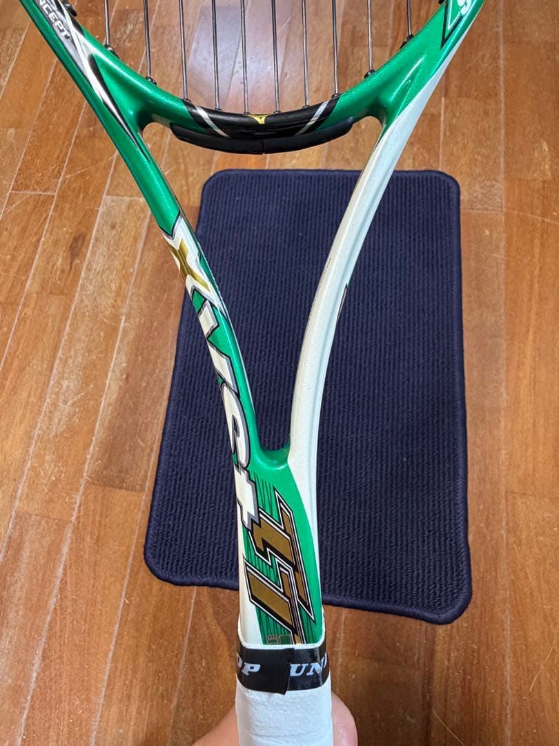 ミズノ　Xyst TT ジスト　 軟式テニスラケット ホワイト/グリーン