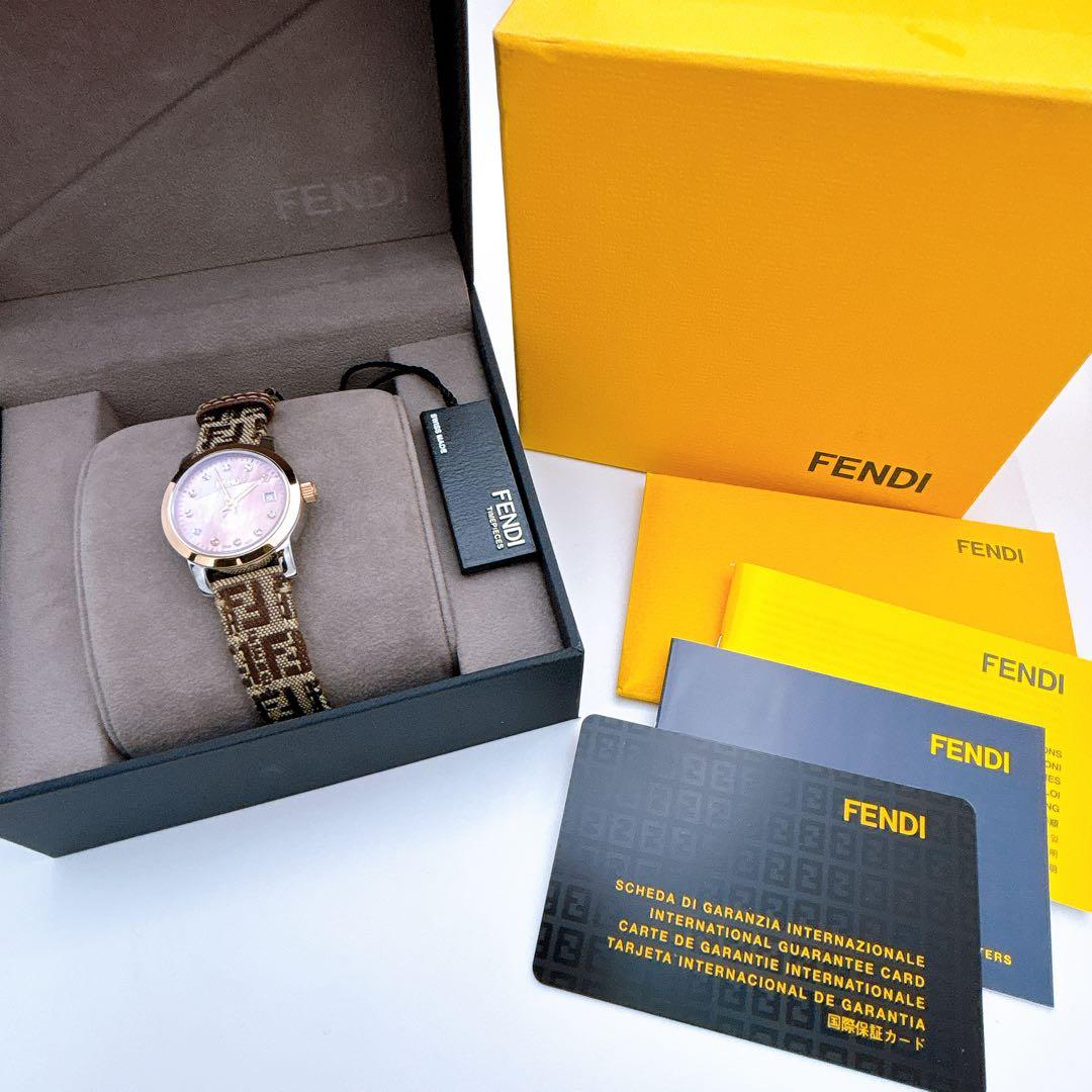 【未使用品・電池新品・完備】FENDI 2100L 11Pダイヤ ピンクシェル