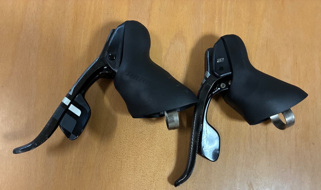 SRAM Force22 DubleTap（機械式）シフター中古美品！