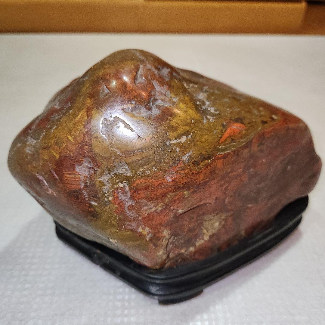 天然石 置物 赤褐色 金色、水石？