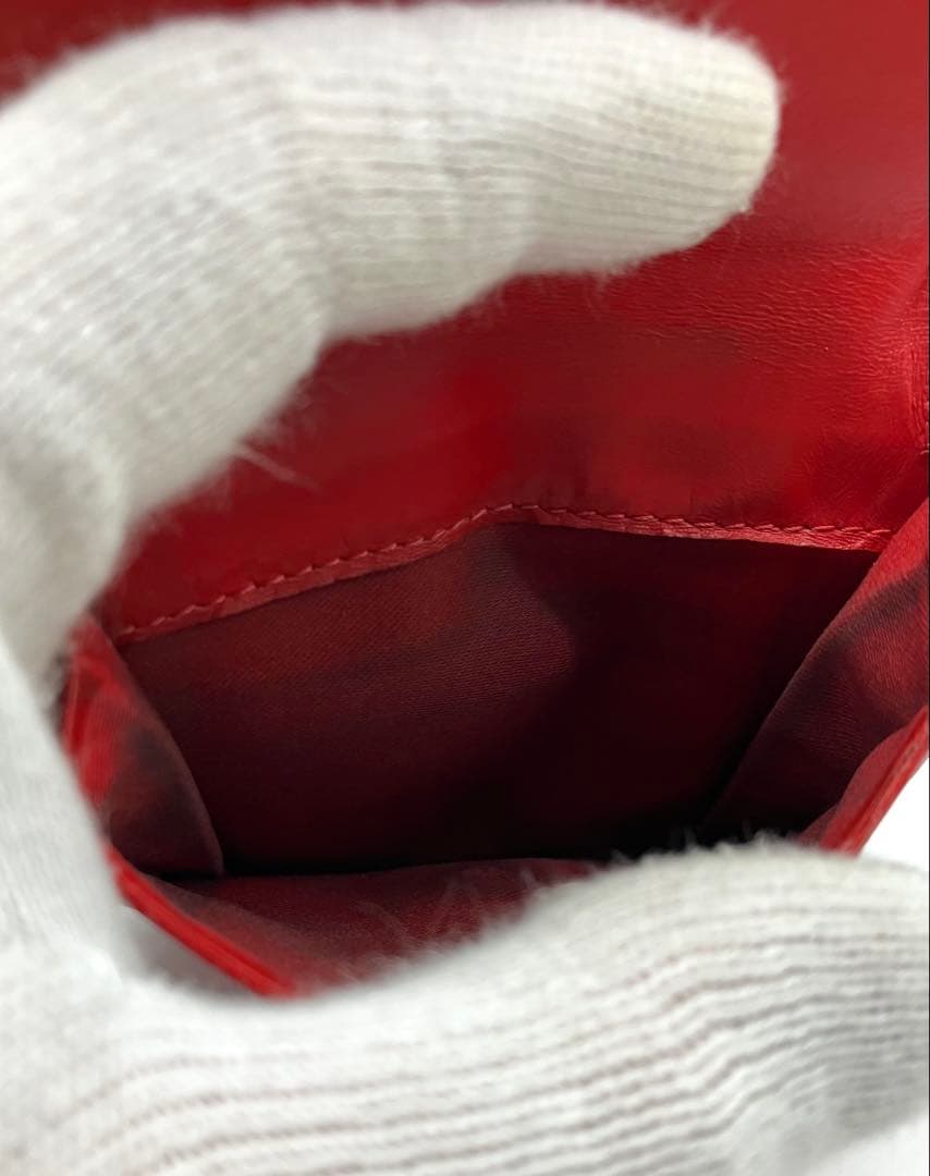 ⭐️ 美品 ルブタン ラバー コンパクトウォレット 二つ折り財布 レッド 鑑定済