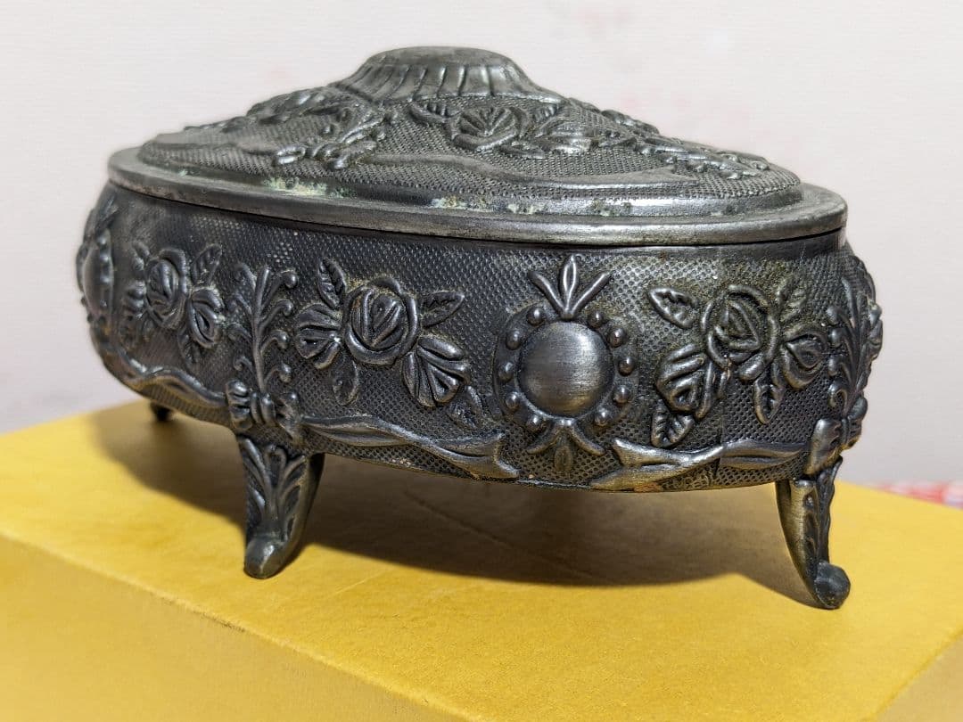 ♦ピューター製 猫足ジュエリーボックス 英国 フランス アールヌーヴォー様式