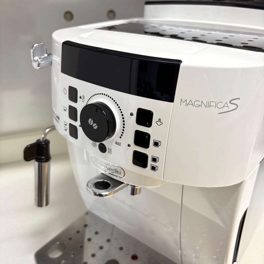 【Y】デロンギ マグニフィカS ECAM22112W