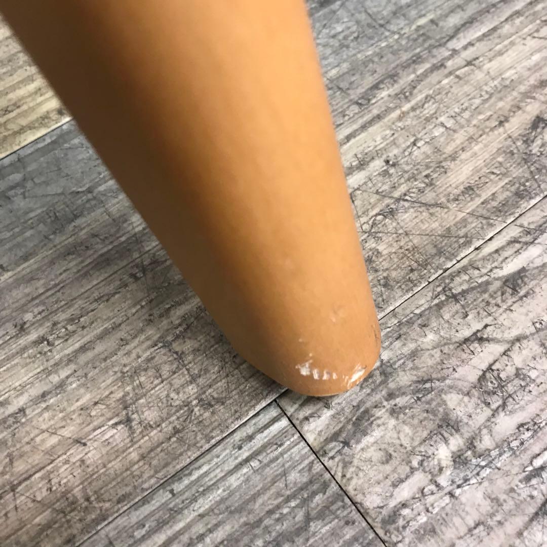 【展示品】オカムラ　ピルエット　木脚　ハイチェア　背付　ベージュ　ホワイトシェル