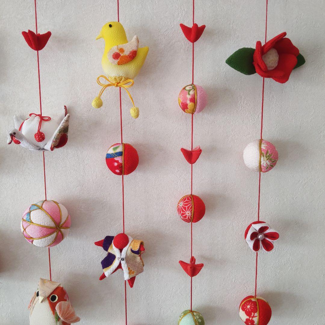 ちりめん細工　お雛様お祝い壁掛け下げ飾り　(大)　7下げ