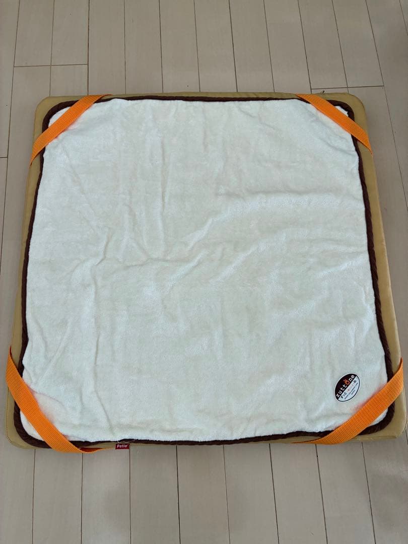 ペティオ 床ずれ予防ベッド 小型犬用　本体2枚とマットタオル2枚
