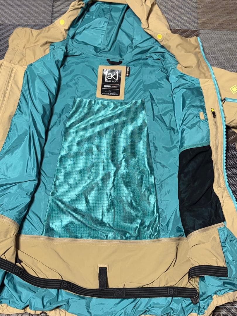 Burton ak GORE-TEX ジャケット+ビブパンツ