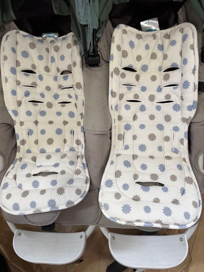 ココダブル　エアバギー　双子用ベビーカー グリーン　2人乗り　他5点付き