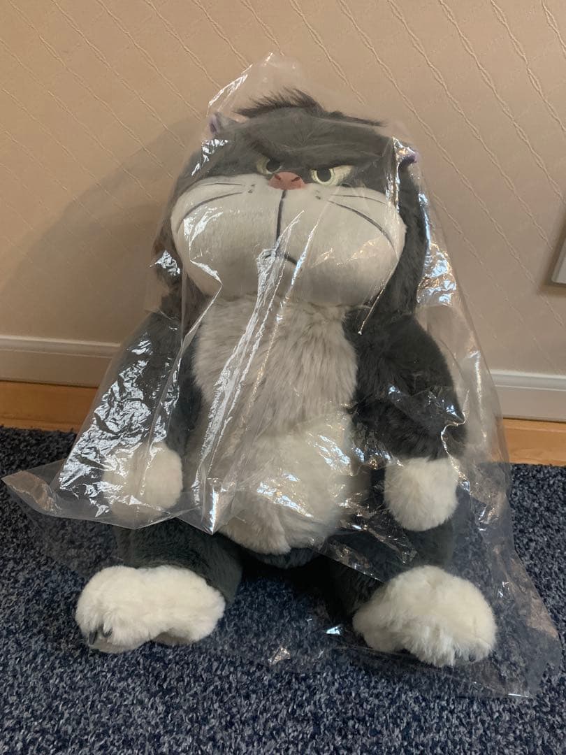 2024年猫の日　ルシファー ぬいぐるみ　約40cm ディズニーシンデレラ