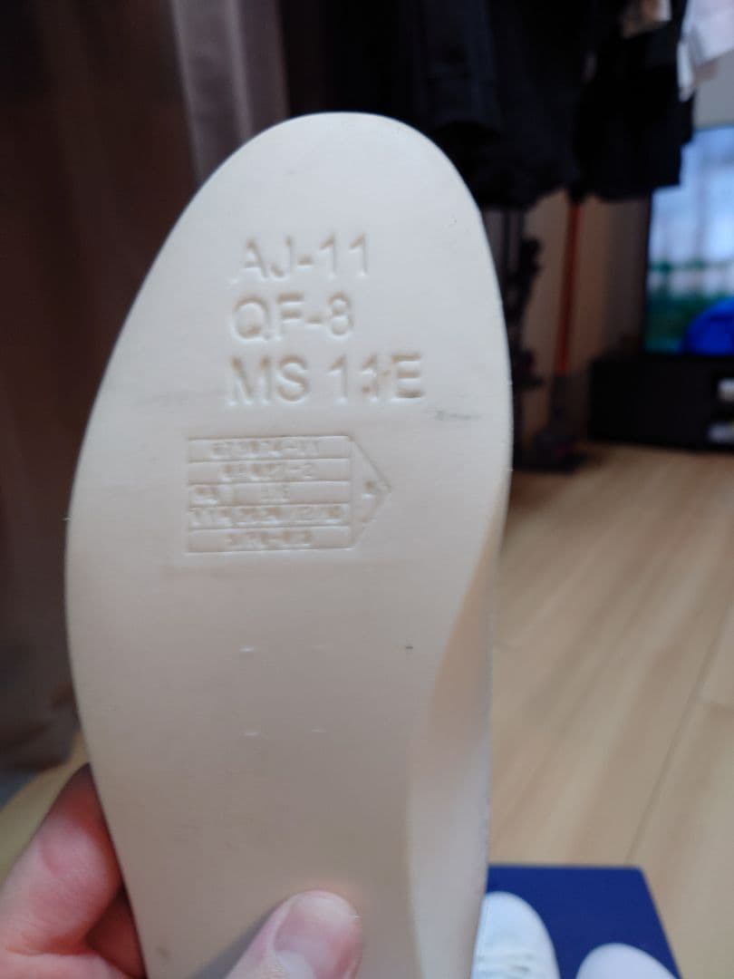 AIR JORDAN 6　ホワイト/ミッドナイトネイビー　29cm