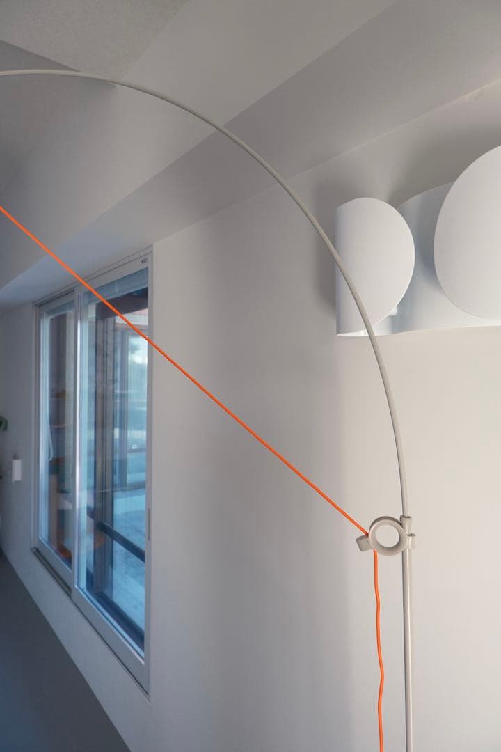 フロアスタンド Midgard Ayno Floor Lamp Grey Orange