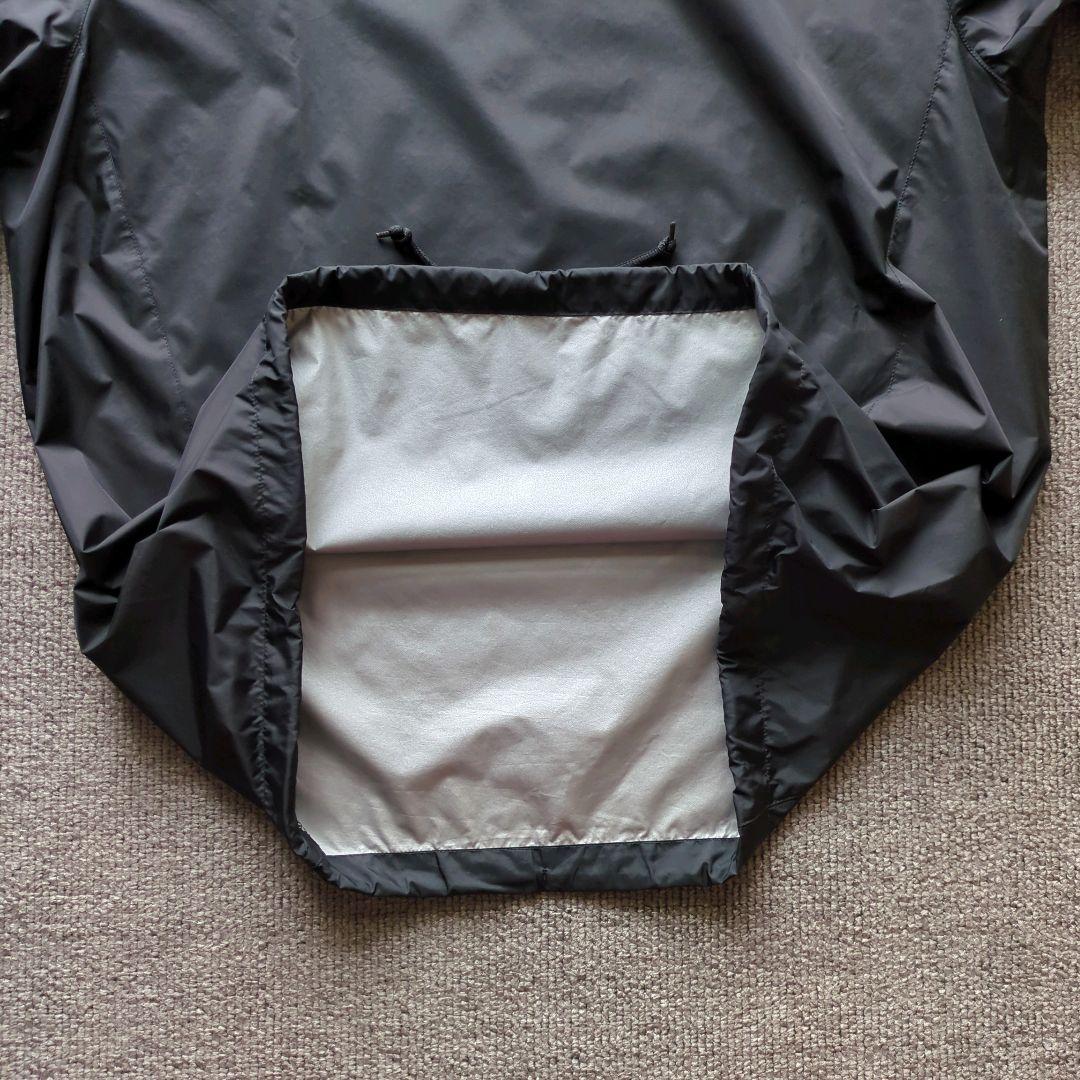 美品ナイキナイロンジャケットピステワンポイント刺繍バックプリント黒L