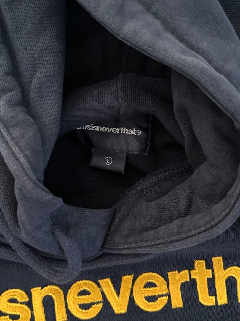 Thisisneverthat@パーカー紺色Lサイズ