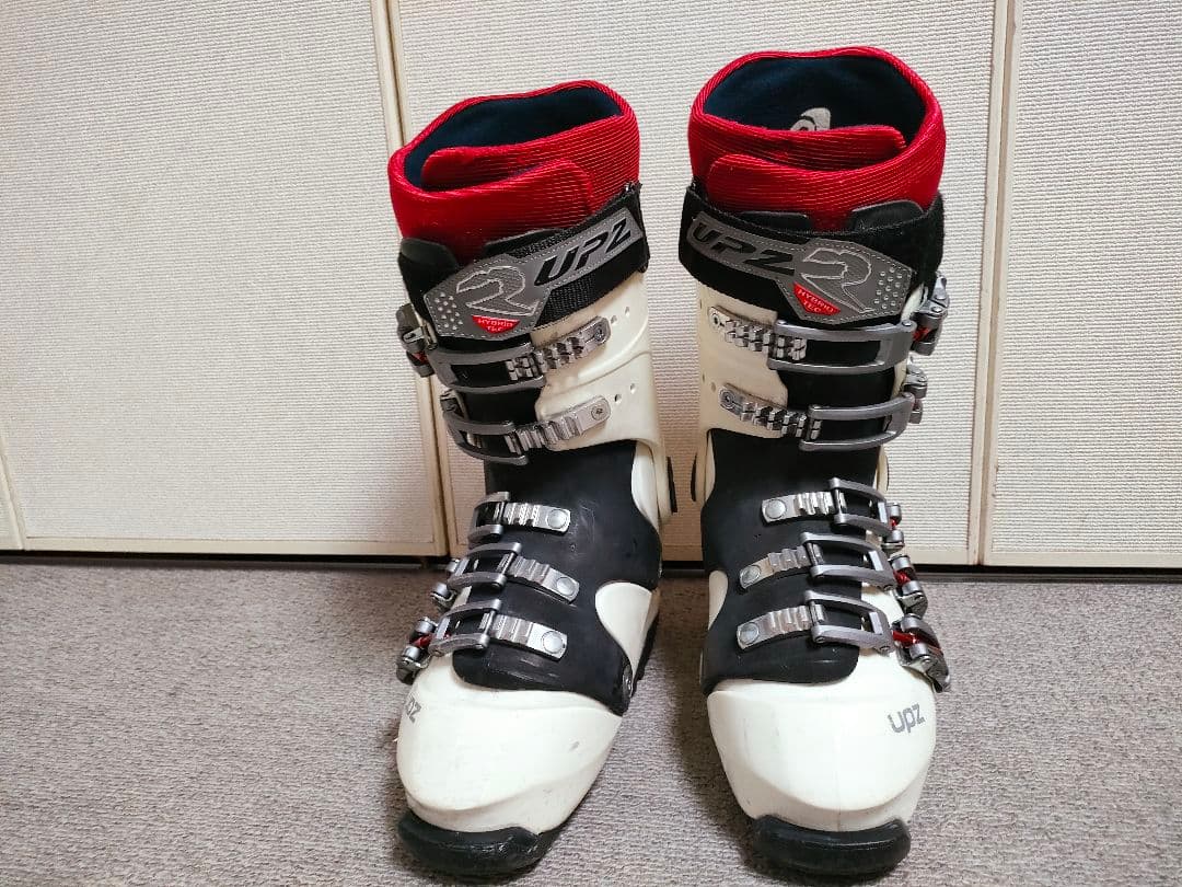 UPZ RC10 スノボアルペン用ブーツ　バインディング2セット付き
