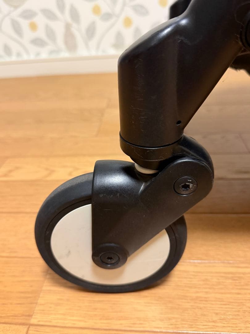 STOKKE YOYOベビーカー飛行機内持ち込み可能サイズ