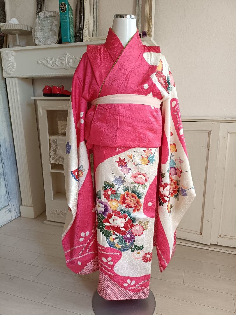 専用です☆上質☆正絹☆ピンク系の着物と白の作り帯☆七五三セット