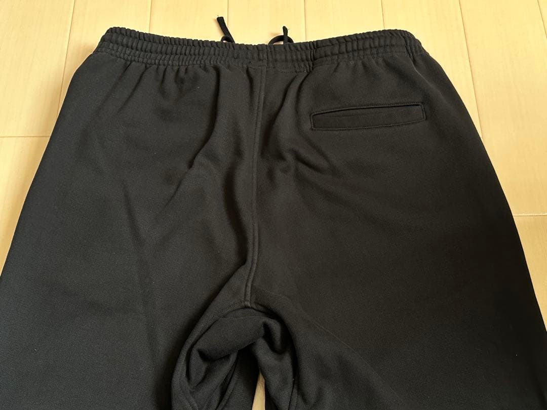 お*ち様 LYFT Ｌサイズ　上下セット　パーカー　ボトムス　ブラック　初期